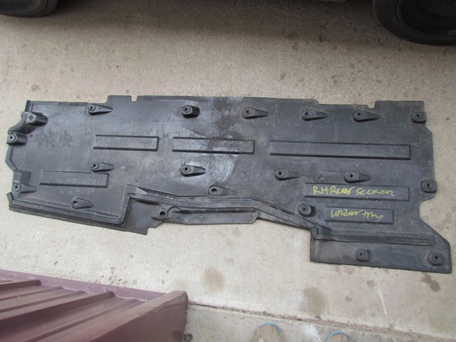 2004 Audi A8L RH Rear Under Body Splash Shield