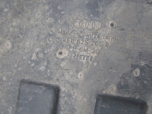2004 Audi A8L LH Underbody Panel Splash Shield 4E0 825 205 B
