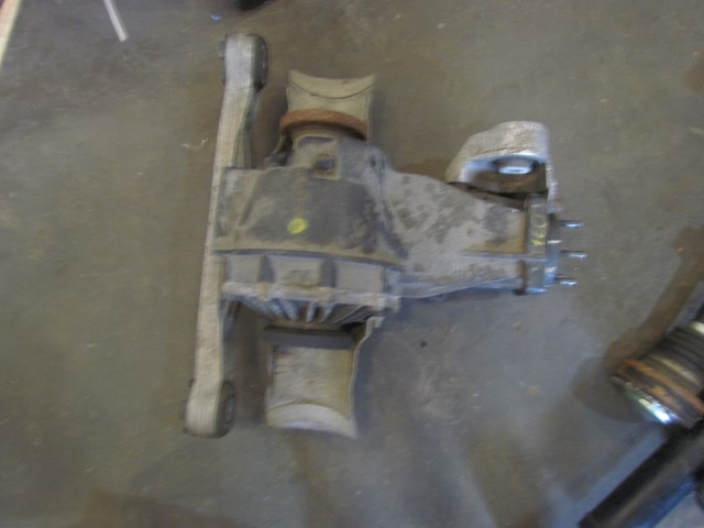 2004 Audi A8L D3 Rear Differential