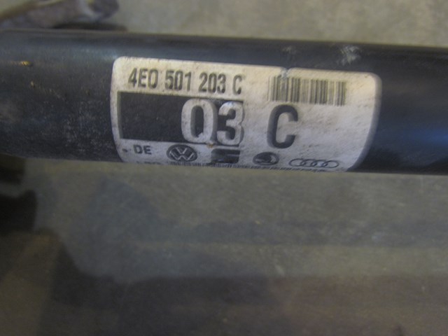 2004 Audi A8L D3 Rear LH Driver Axle & Spindle 4E0 501 203 C