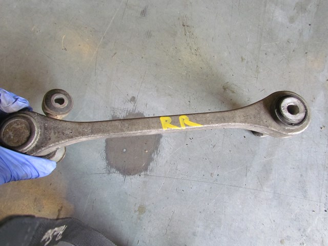 2004 Audi A8L D3 RH Passenger Rear Lower Control Arm