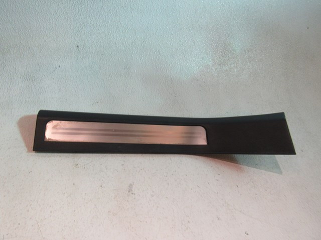 03 04 05 06 Infiniti G35 Sedan Rear RH Pass Door Sill Kick Plate 76893 AL500