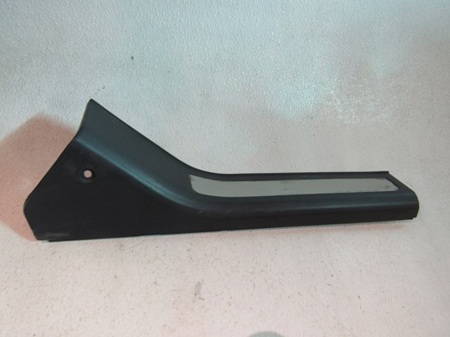 03 04 05 06 Infiniti G35 Sedan Rear RH Pass Door Sill Kick Plate 76893 AL500