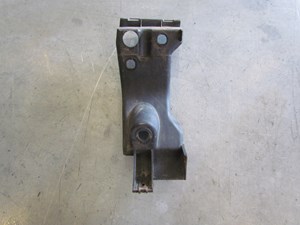  2004 Audi A8L Front LH Side Skirt Mount 4E0 853 921 C