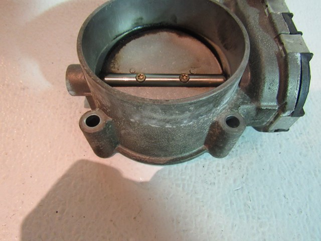 2004 Audi A8L D3 RH Passenger Throttle Body