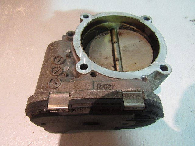 2004 Audi A8L D3 RH Passenger Throttle Body