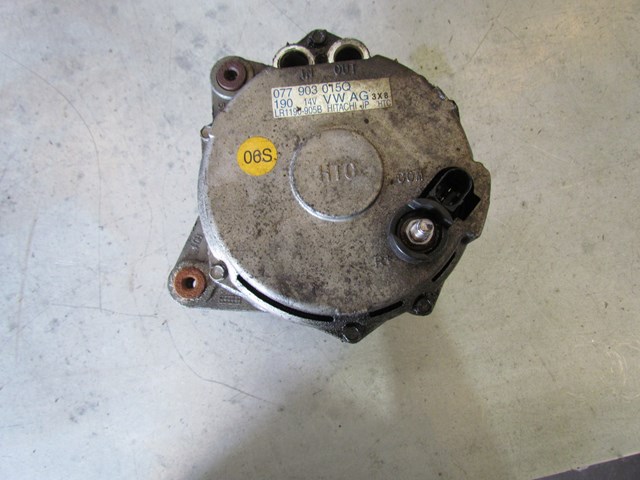 2004 2005 2006 Audi A8L D3 Alternator 077 903 015Q