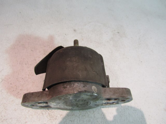 2004 Audi A8L D3 LH Driver Transmission Mount