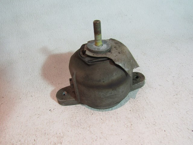 2004 Audi A8L D3 LH Driver Transmission Mount