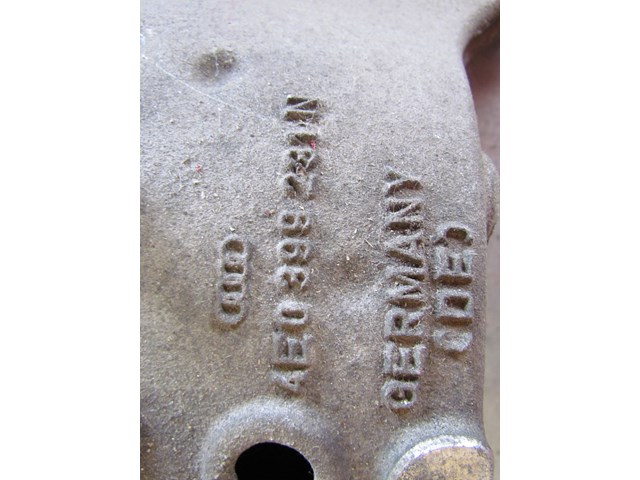 2006 Audi A8L D3 Transmission Mount Bracket OEM 4E0399231N