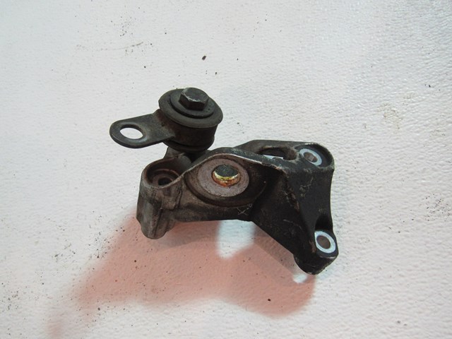 2004 Audi A8L D3 LH Transmission Mount Bracket 4E0 399 113