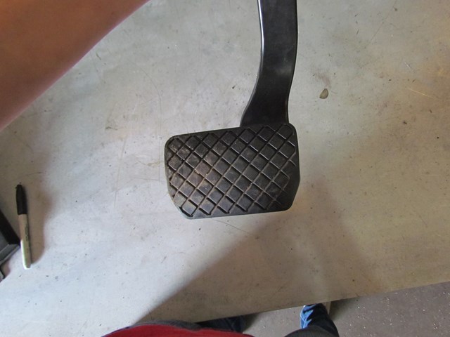 2004 Audi A8L D3 Brake Pedal 4E1 721 196 A