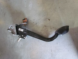 2004 Audi A8L D3 Brake Pedal 4E1 721 196 A