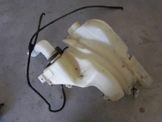 2004 Audi A8 A8L Windshield Washer Reservoir Tank Damaged OEM