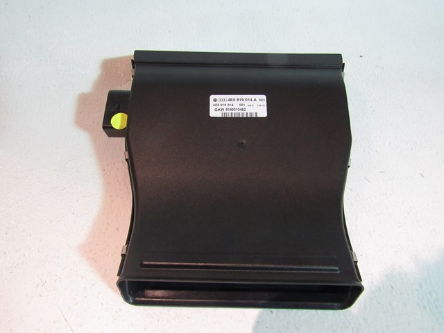 2004 Audi A8L D3 Rear RH Floor Vent 4E0 819 014