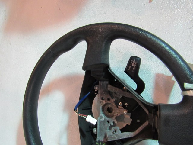 2007 Subaru Forester Steering Wheel w/Cruise Switch