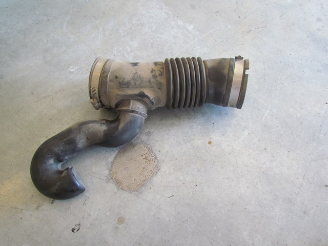 2007 Subaru Forester Air Intake Tube