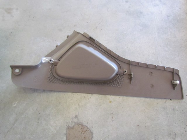 2007 Subaru Forester RH Center Console Trim Panel
