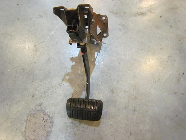 2007 Subaru Forester Brake Pedal