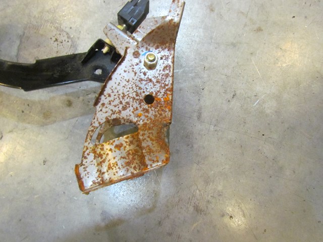2007 Subaru Forester Brake Pedal