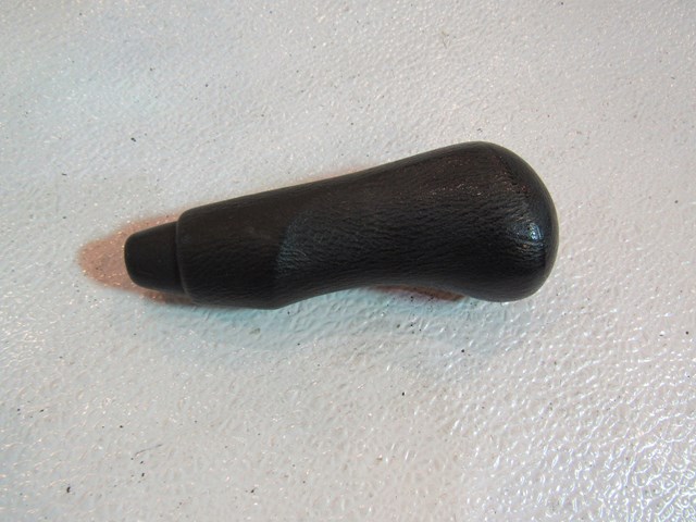 2007 Subaru Forester Automatic A/T Gear Shifter Knob OEM