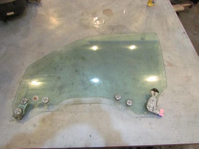 2007 Subaru Forester Front Drivers LH Door Glass