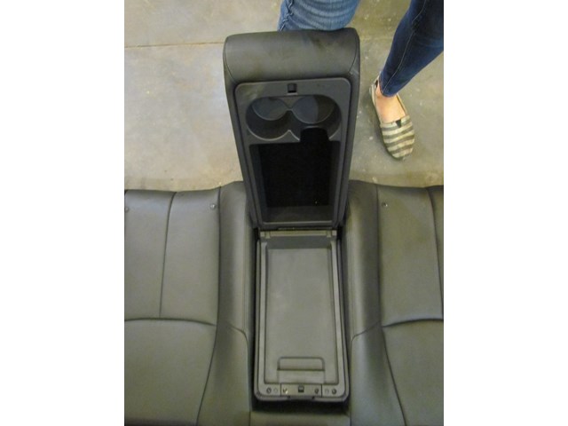2011 Infiniti M37 Rear Seat Back-Black