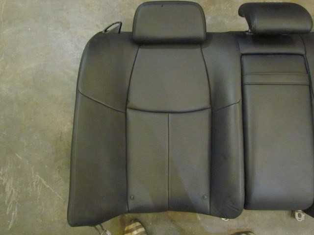 2011 Infiniti M37 Rear Seat Back-Black