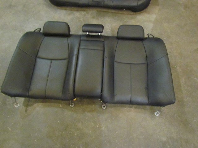 2011 Infiniti M37 Rear Seat Back-Black