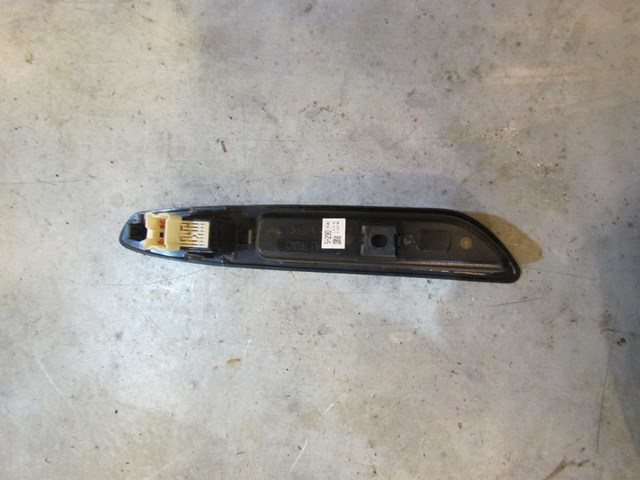 2007 Subaru Forester Rear RH Passenger Door Switch