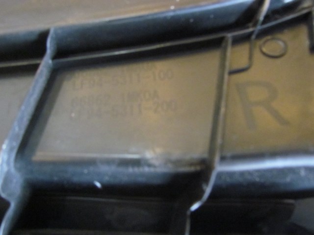 2011 Infiniti M37 RH LH Windshield Wiper Cowl OEM