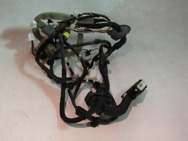2011 Infiniti M37 Front LH Driver Door Wiring Harness 24125 1MA1A