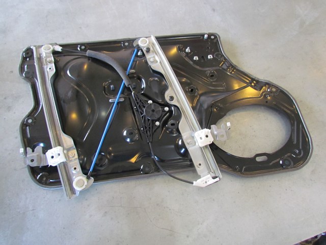 2011 Infiniti M37 Front RH Window Motor & Regulator 80730 1MA0A