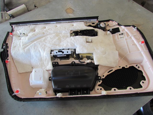 2011 Infiniti M37 Front RH Passenger Door Panel-See Description
