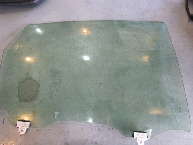 2011 Infiniti M37 Rear RH Passenger Door Glass