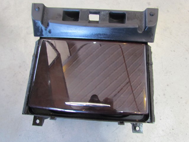 2011 Infiniti M37 Woodgrain Cup Holder