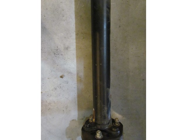 2011 Infiniti M37 Rear Driveshaft
