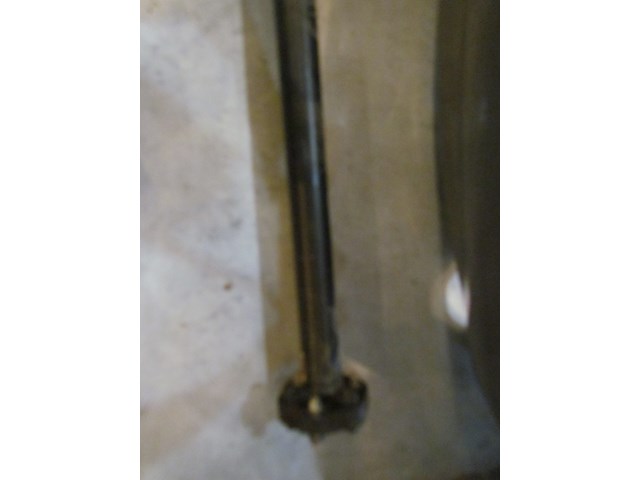 2011 Infiniti M37 Rear Driveshaft