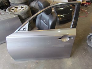 2011 Infiniti M37 Front LH Driver Door