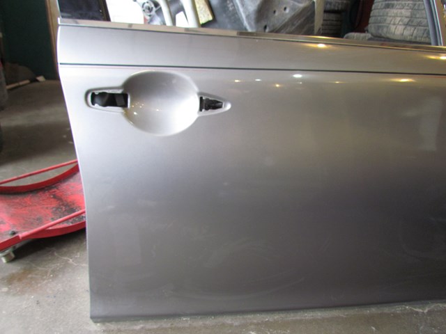 2011 Infiniti M37 Front RH Passenger Door