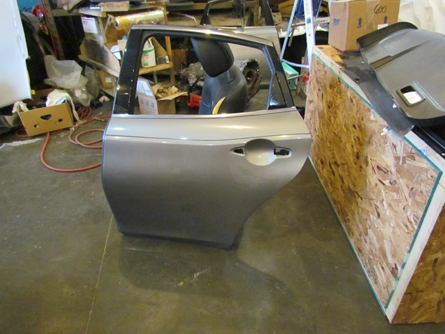 2011 Infiniti M37 Rear LH Driver Door