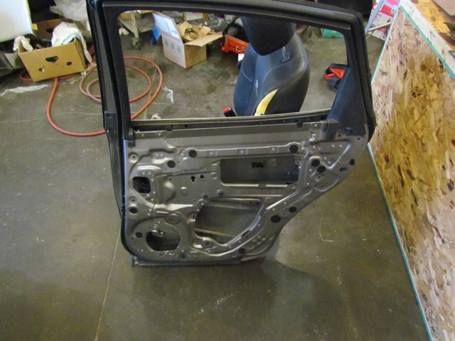 2011 Infiniti M37 Rear RH Passenger Door