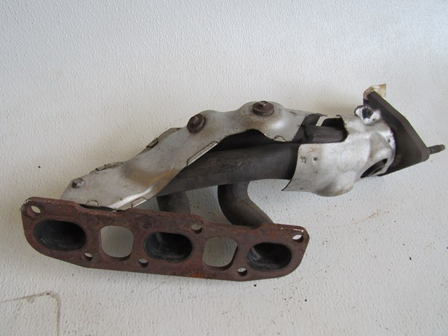 2011 Infiniti M37x LH Driver Exhaust Manifold