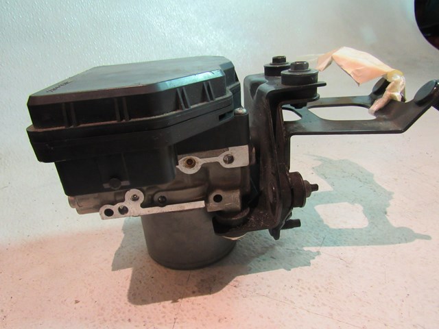 2011 Infiniti M37x ABS Pump