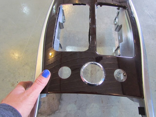 2011 Infiniti M37x Center Console Wood Grain Trim Section