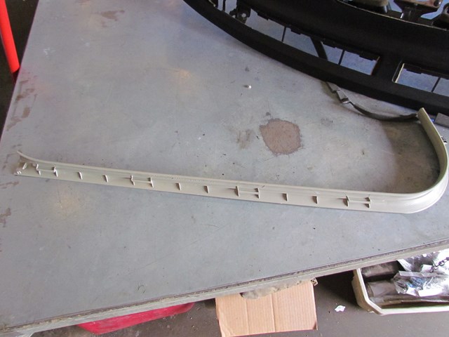 2005 Infiniti RH Front Door Sill Kick Plate 76951 AL500