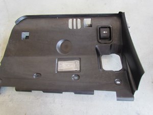 2007 BMW M6 Convertible RH Lower Dash Panel
