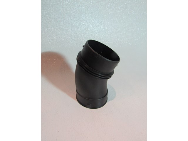 2007 BMW M6 Convertible RH Intake Tube Portion 1371 7834757-01