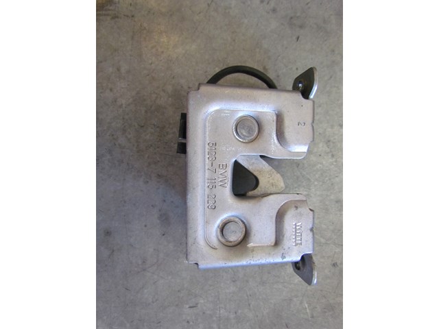 2007 BMW M6 Convertible Hood Release Catch 51237115229