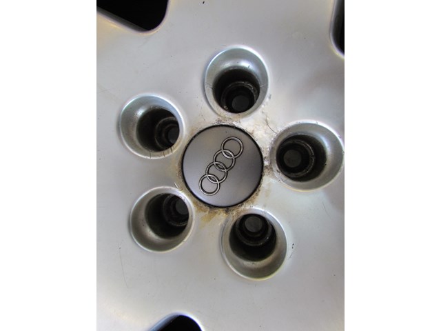 2004 Audi A8 A8L 18 Inch Wheel 18x8.5